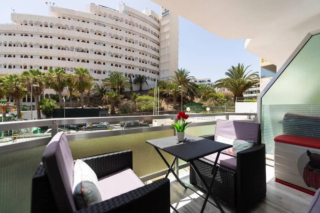 Luxury Apt 1 Minute From The Beach Of The Dunes Playa del Ingles