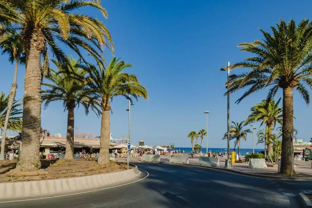 Apartment Luxury Apt 1 Minute From The Beach Of The Dunes Playa del Ingles