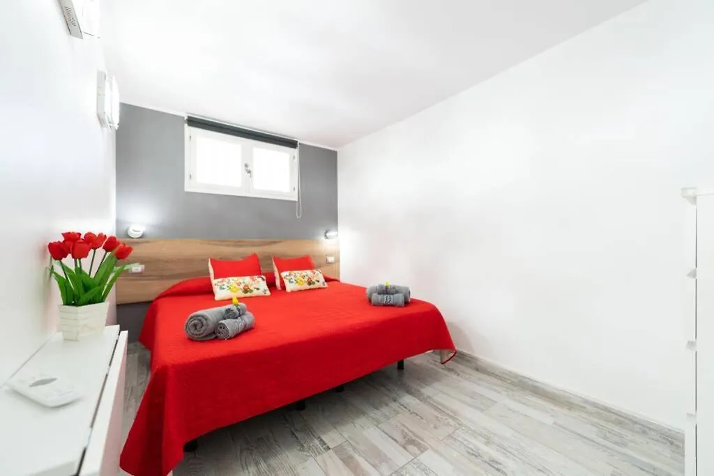 Luxury Apt 1 Minute From The Beach Of The Dunes Playa del Ingles